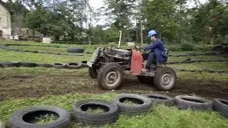 Гонки на самодельных тракторах и багги