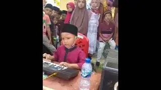 kecerdasan bermain piano