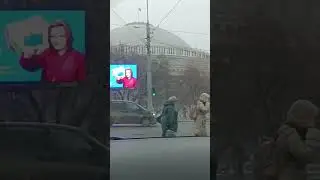 Снег и пробки Новосибирск, едем а аэропорт Толмачева