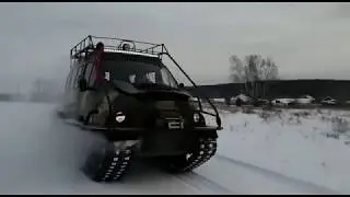 Гусеничный вездеход Газ-3409 Бобр