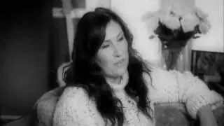 Jo Dee Reflects on 