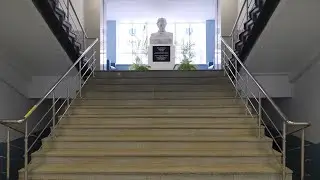 ННГУ: пустые коридоры - переполненный онлайн