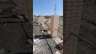 Забор на Кирпичной Колоне #кирпичнаякладка #кладка #кладкакирпича #колона #строительство