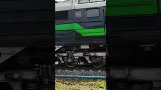 ПРИВЕТЛИВЫЙ МАШИНИСТ ПОДДАЛ ДЫМКА