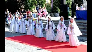 Дагестанский девичий танец. Студия 