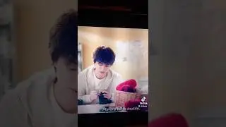 Cuando Netflix sabe muy bien que tejes! 🧶🖐️ #primervideo #tejerdosagujas #shorts