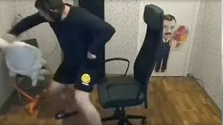 ХУЛИ РЖЕШЬ СИДИШЬ НАХУЙ СМЕШНОЙ МОМЕНТ УГАР