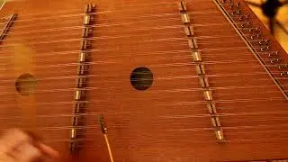 Learn 25 British Grenadiers, Linda Lowe Thompson's Book 1, played by Timothy Seaman
