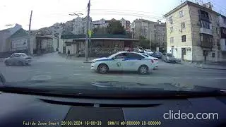 Чудак решил везде успеть и выехал на встречку