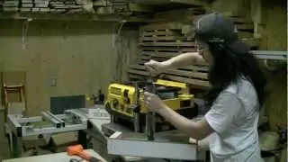 2/3 - Installing a Shelix Cutterhead in a DeWalt DW735 Thickness Planer