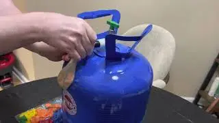 Tanque de helio para globos único, 50 globos inflados... bueno, tal vez
