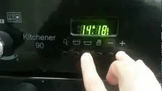 Rangemaster Kitchener programming the cooking timer for the oven