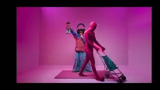 Oliver tree sings 4 big guys