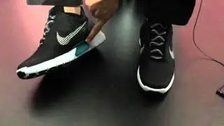 Wikichava usa los Hyper Adapt de Nike