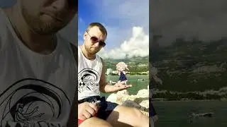 Программист и его маленькая подружка в Черногории 