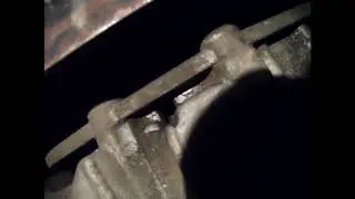 How to remove the cylinder head on a Suzuki Aerio 2L engine