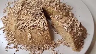 The most Incredibly delicious cake in 3 minutes. Banana + cookies + fantasy. Cake mold from a plate