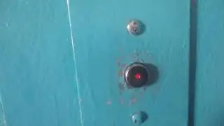 Старинный пассажирский лифт КМЗ