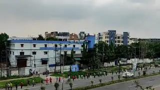 Liquor store queue!