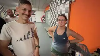 F1 Fanatiki x Cestni dirkač karting dirka
