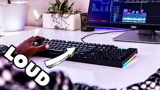 UNBOXING A MECHANICAL KEYBOARD
