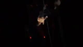с закрытыми глазами! 