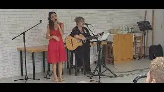 OSNAT AND LIORA LIVE IN BETH JOLES.