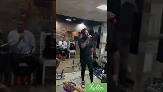 XELLA - EU SOU OXÓSSI ✊🏿💚