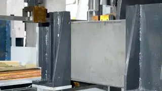 Graphite Block Cutting on ITL Double Column Automatic Bandsaw 1020 LMGA VBS
