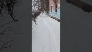 Как у нас чистят снег? #shorts #short #снег #уборкаснега