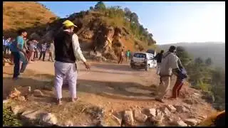 Laughter Riot in India: Unseen Car Fail #IndiaCarFails#HilariousAutoMishaps