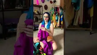 Guessing my cosplays BLINDFOLDED 😲
