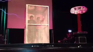 Arc Attack - Me in the Faraday Cage (Outside View)