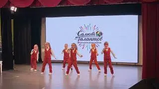 ПОЮТ ДЕТИ ! СТИЛЬНЯШКИ ЗАЖГЛИ !!