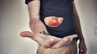 HOW TO SPLIT AN APPLE WITH YOUR HANDS
