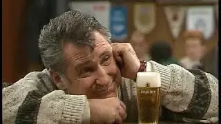 Kameraad: hoe vaak kijkt gij naar de kampioenen? Ik :
