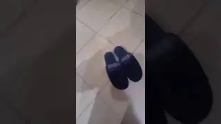 ДОЧЬ ПРИКЛЕИЛА ТАПОЧКИ ОТЦА. УЖАС! 