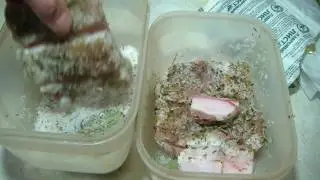 Соленое сало с чабрецом за пять дней .