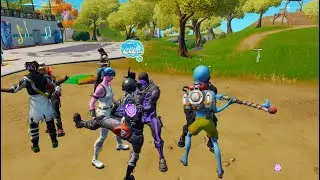 Elite Agent Doing Take The L On Everyone In Party Royale 😂