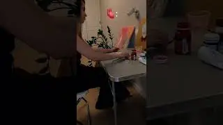 Вечная борьба 🧠 : 🫀  А что выберешь ты?)