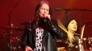 Slash ft Myles Kennedy & The Conspirators - Halo (Live @ziggodomeamsterdam)
