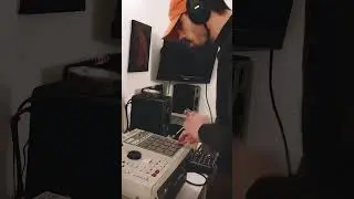 31 days 31 beats ➖Day 22 muddy funk#shorts #jamuary #beats #lofi #boombap #sample #mpc #sp404mk2