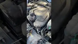 Wow, the engine started knocking after changing the oil 