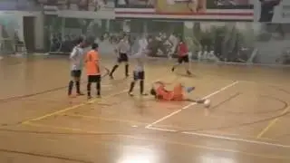 Сбил с ног