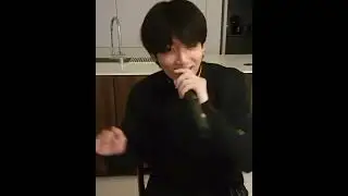 jungkook being THAT THAT fan
