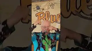 Face, hat, ear, noggin slapping w Riders In The Sky