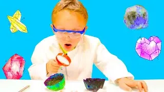 Maxi Makes and Opens Geodes | Science Experiment for Kids