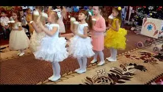 Танец  для Деда Мороза - Мороженое. Новогодний утренник