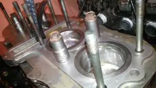 Suzuki gs750e после расточки (new cylinders block and pistons)