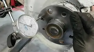 How to properly measure the hub beating with a dial indicator - automotive